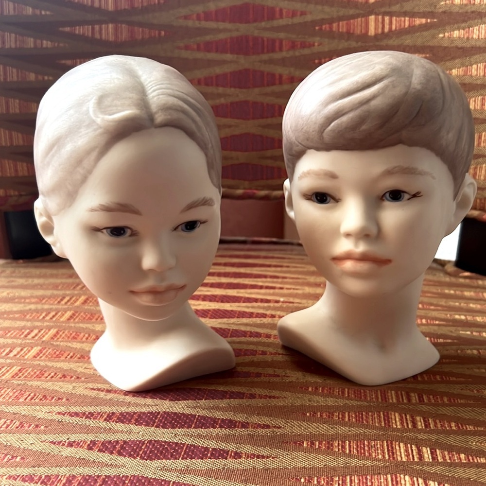 SOLD
Vintage Carol & Bill Henke ceramic children’s busts